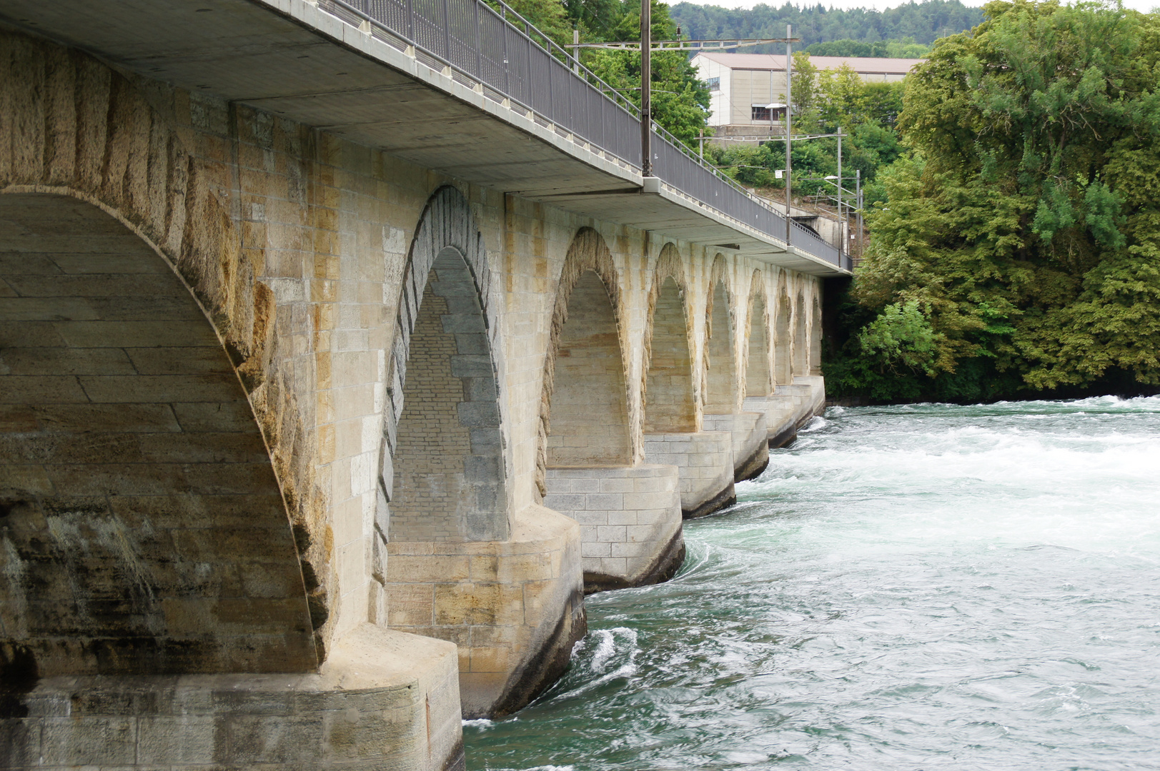 Über das Wasser