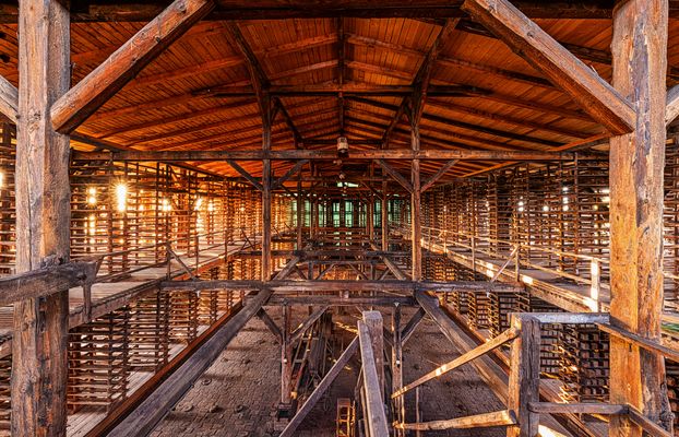 Über dem Hoffmannschen Ringofen...