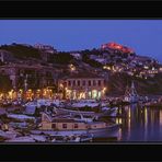 über dem idyllischen Molyvos auf Lesbos wacht die Burg...