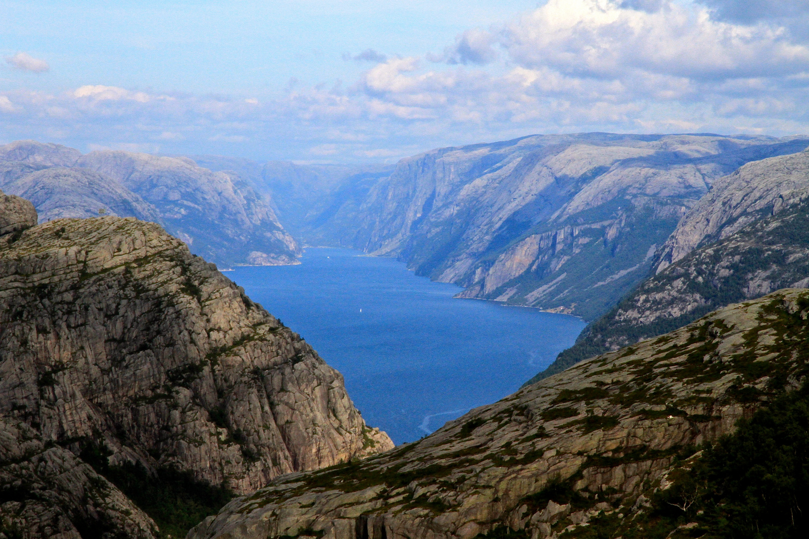 Über dem Lysefjord