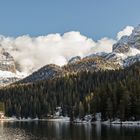 Über dem Misurina- See: Wolkenspiel an den Drei Zinnen - Südwänden