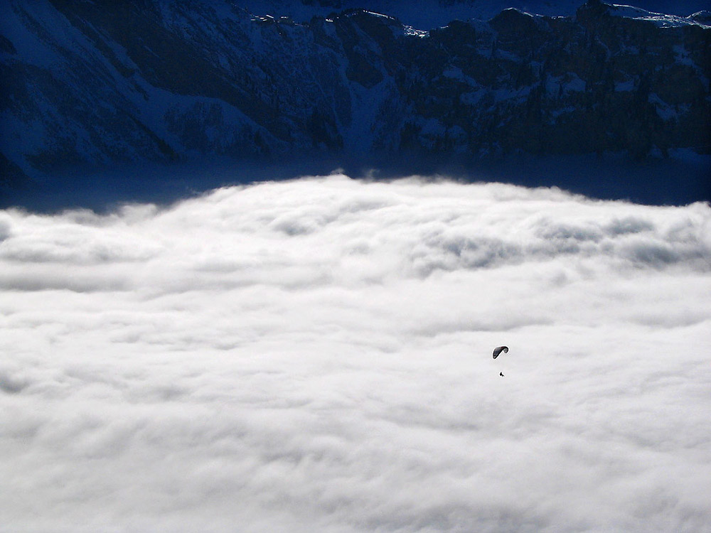 Über dem Nebel bei Engelberg, OW, Schweiz