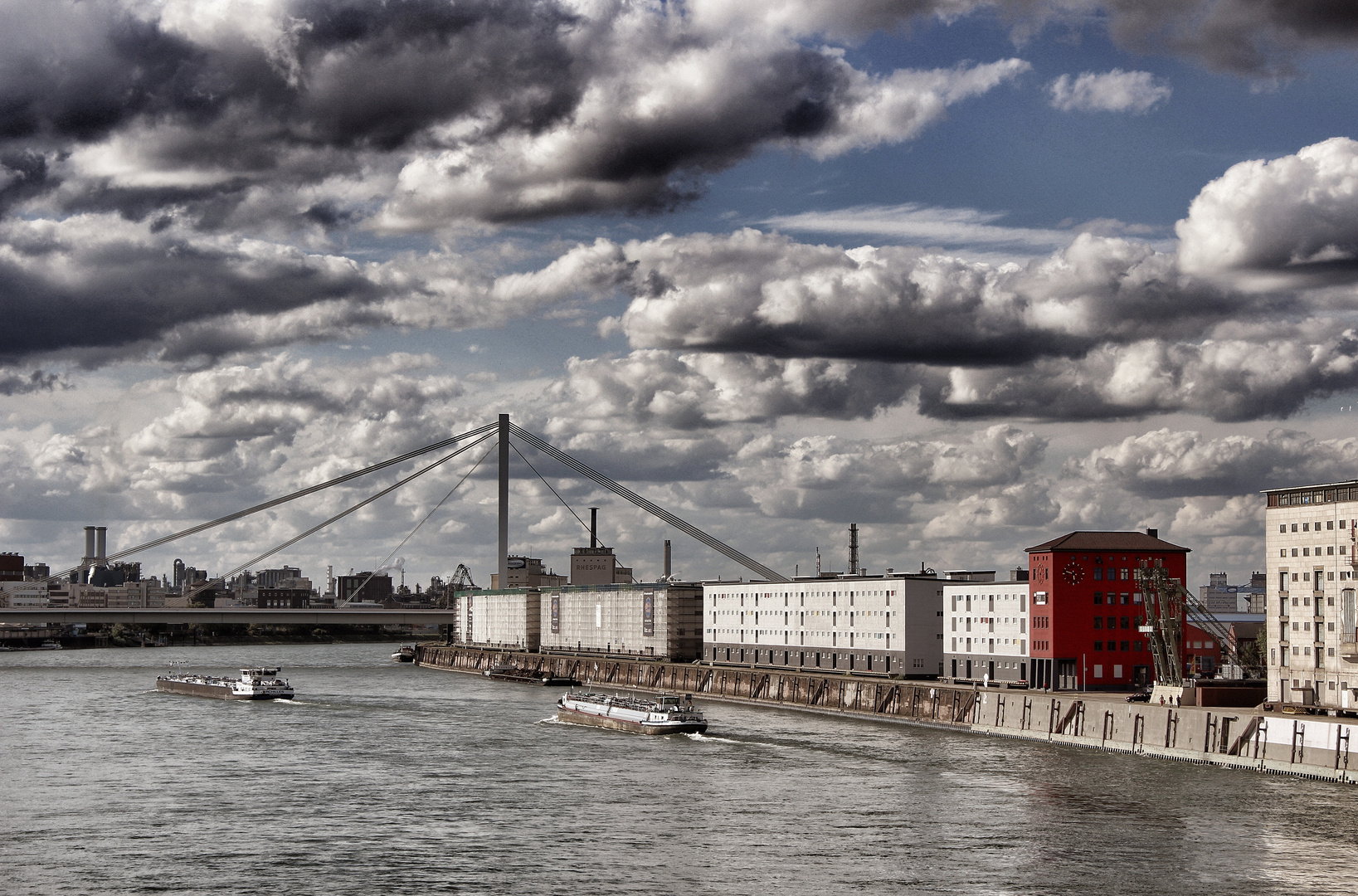 über dem Rhein...2