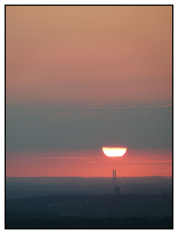 über dem Ruhrgebiet...