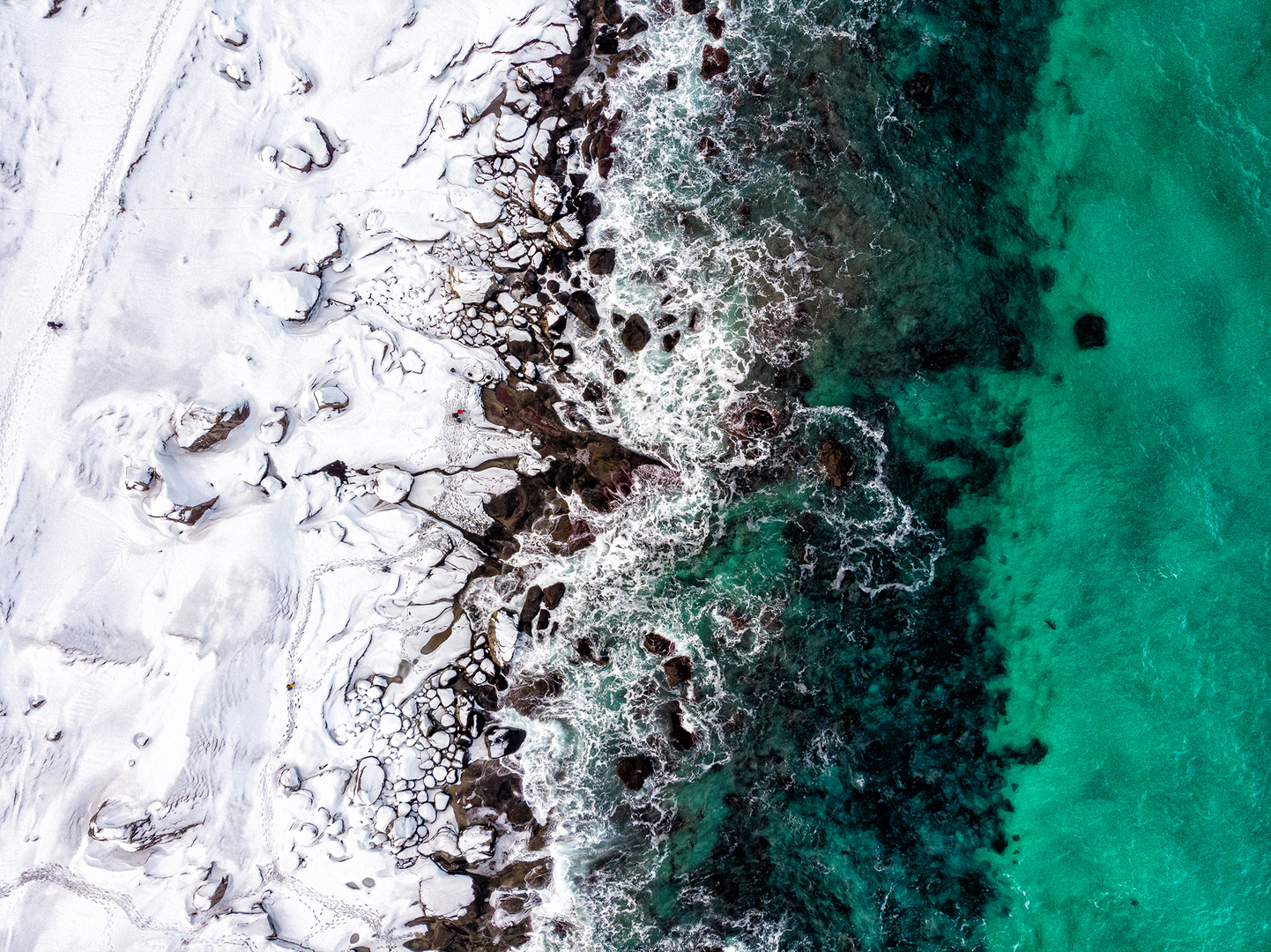 Über dem Strand von Uttakleiv