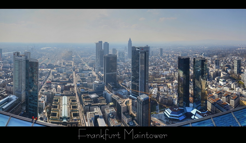 Über den Dächern Frankfurts ...