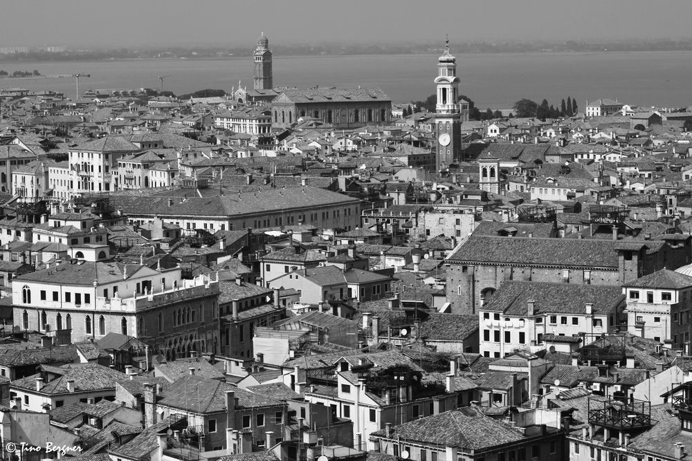 über den Dächern Venedigs (2)