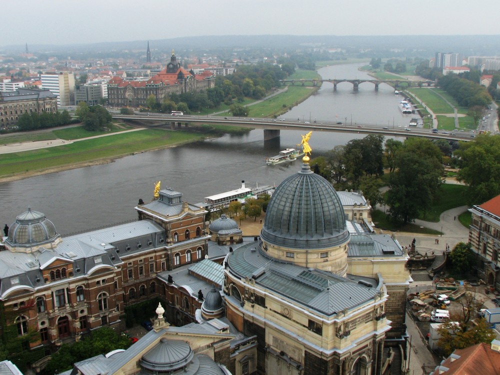 Über den Dächern von Dresden