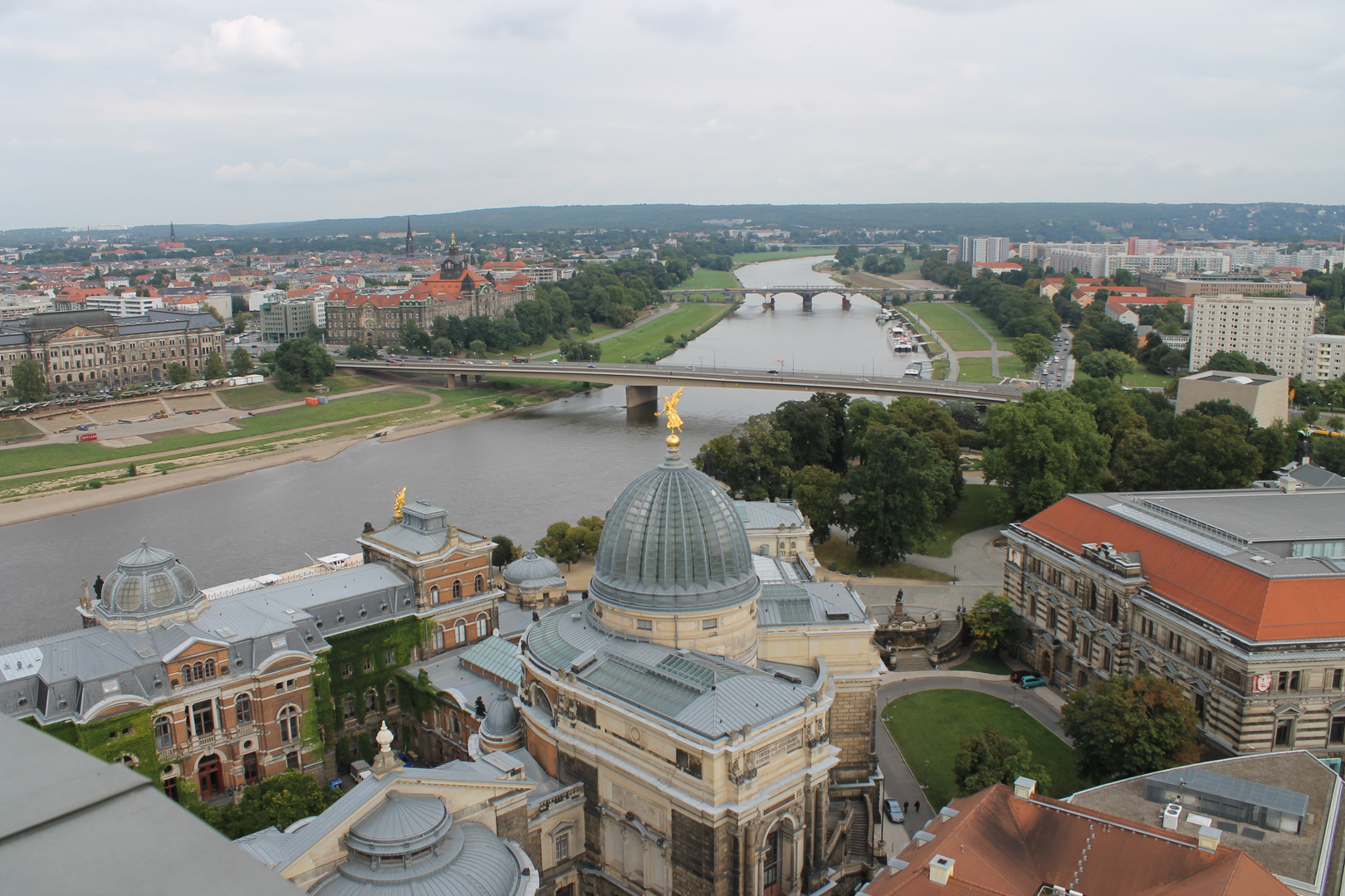 über den dächern von dresden mit zitronenbresse