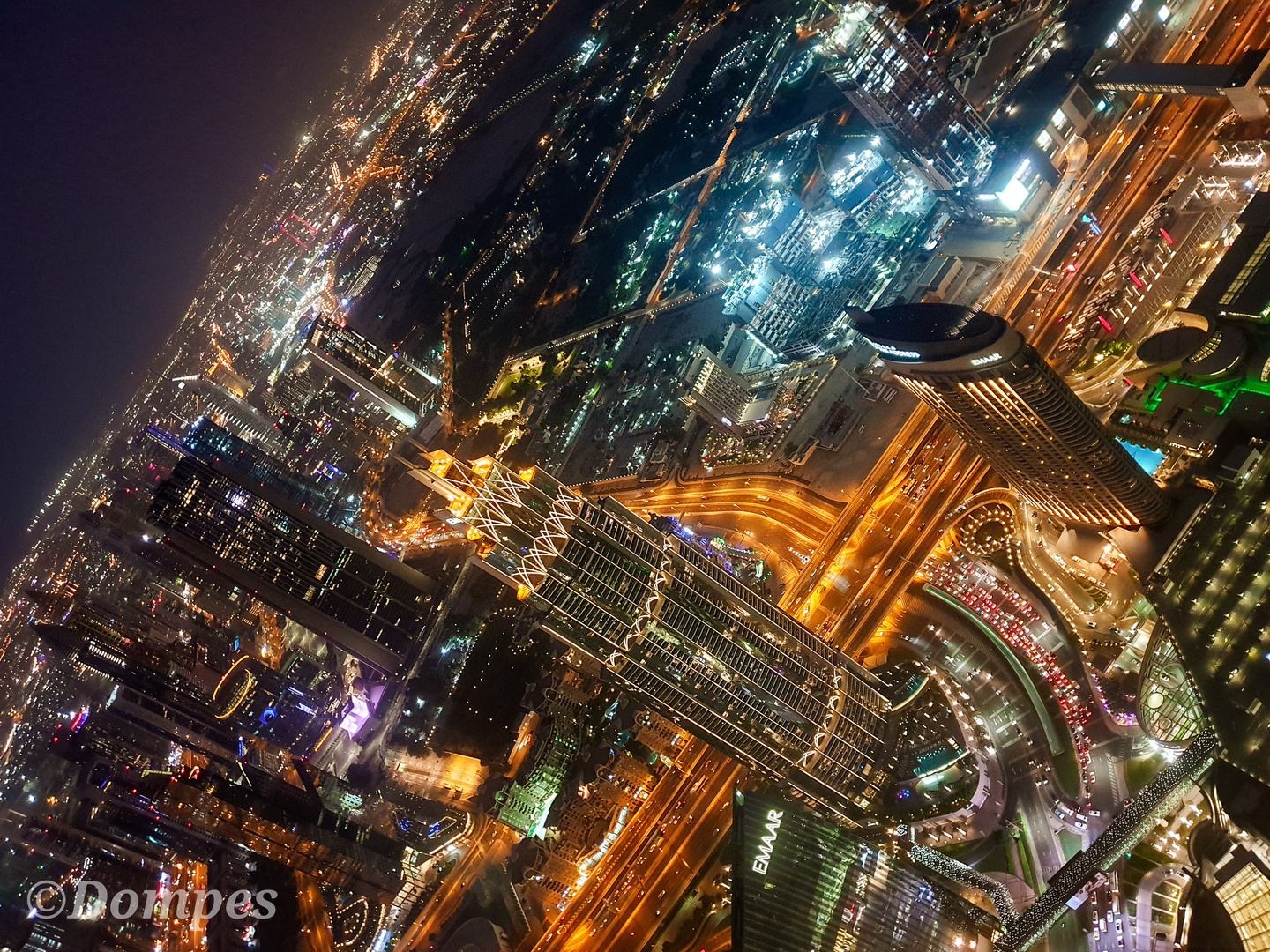 Über den Dächern von Dubai 