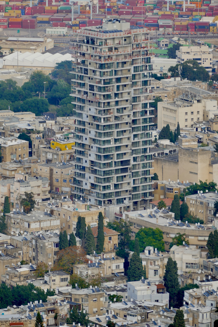 Über den Dächern von Haifa (2)