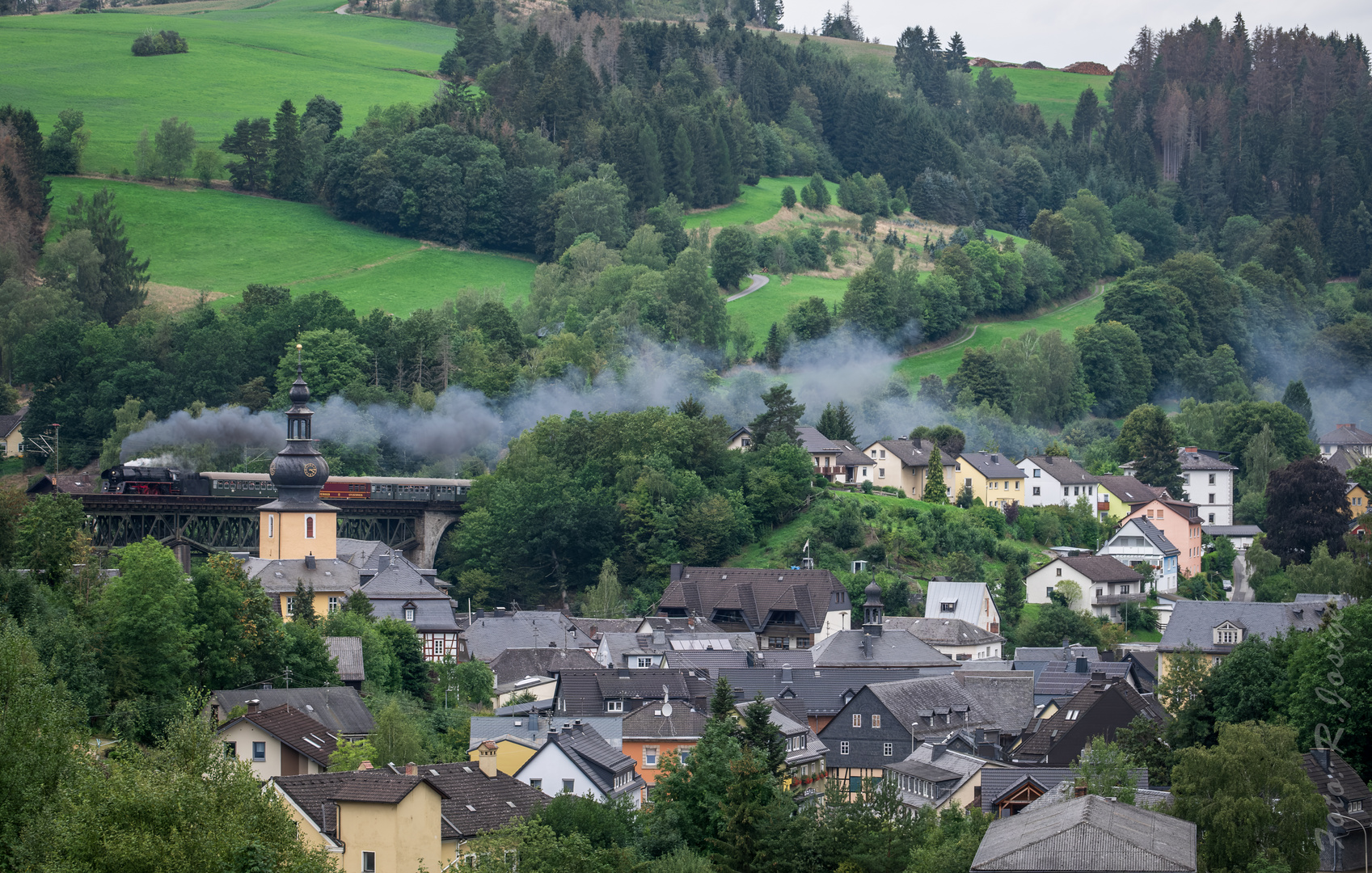 Über den Dächern von Ludwigstadt