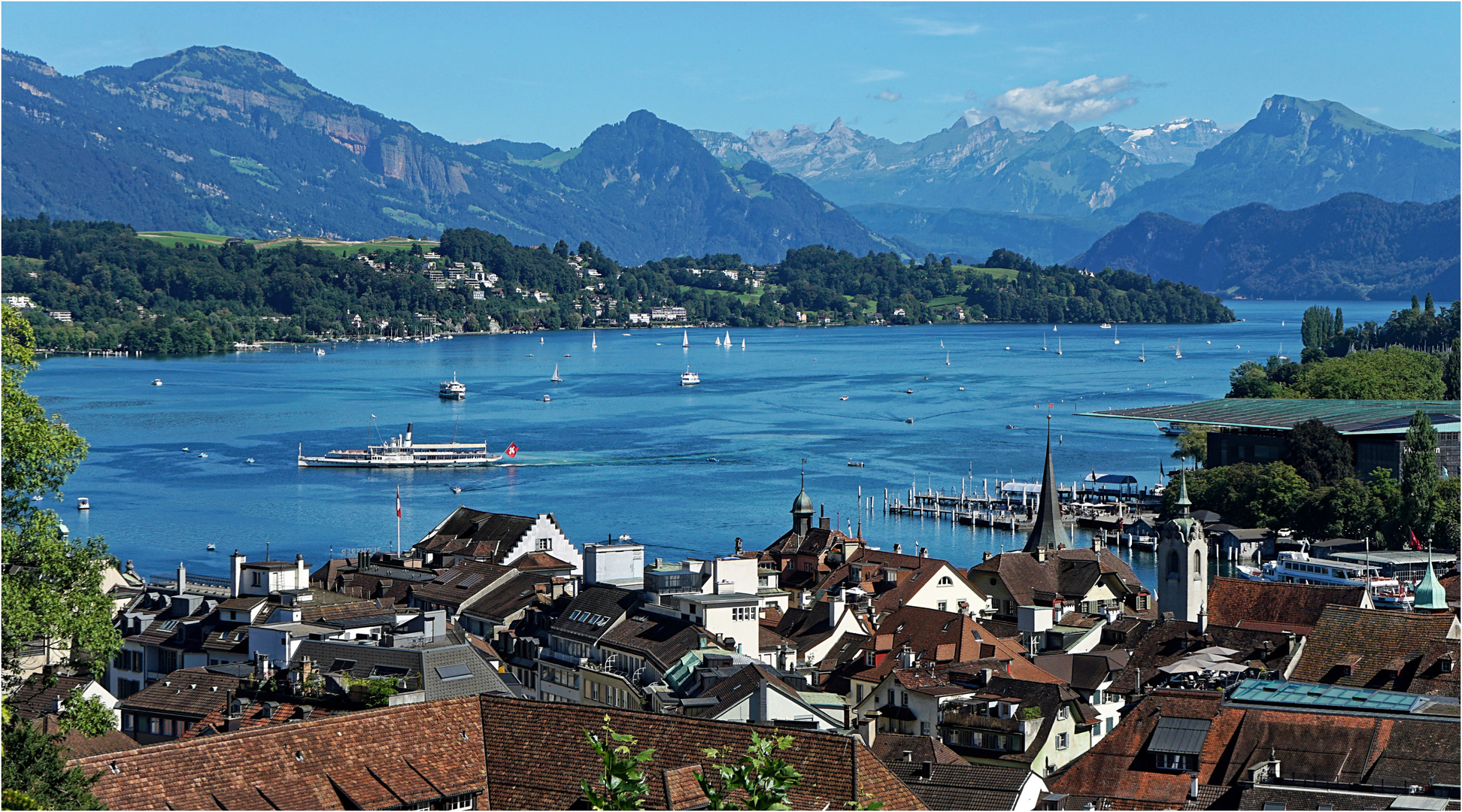 Über den Dächern von Luzern