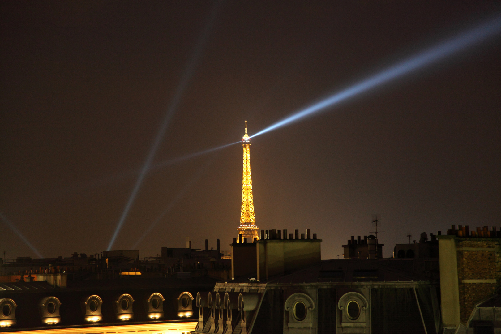 über den Dächern von Paris