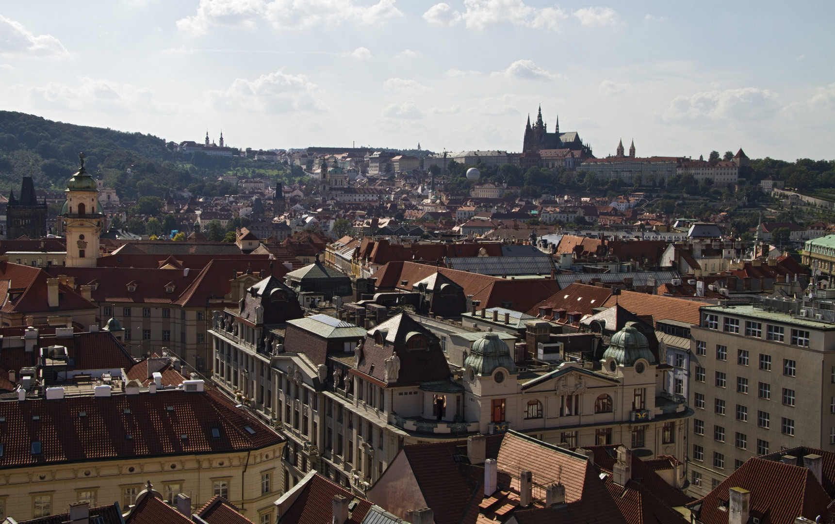 Über den Dächern von Prag - Blick vom Rathausturm - 3