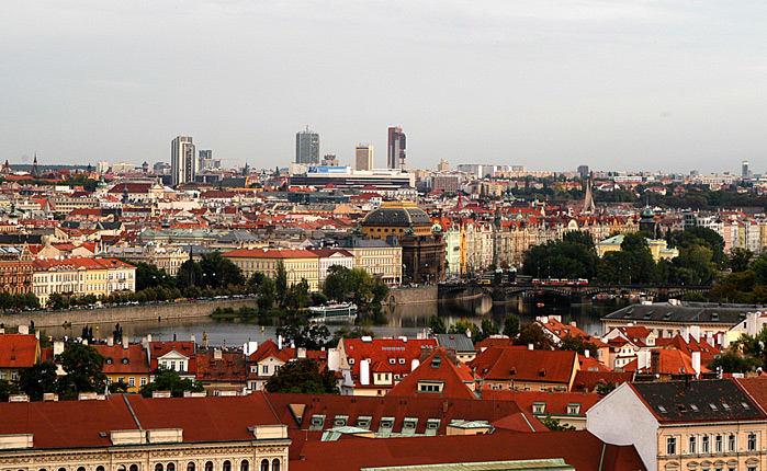 über den Dächern von Prag