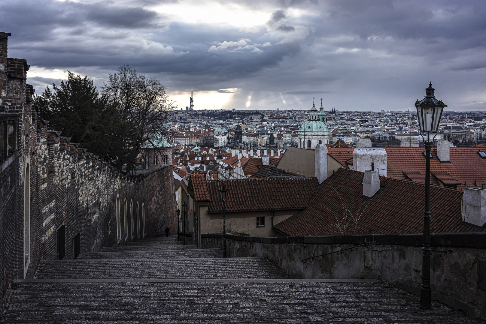 Über den Dächern von Prag