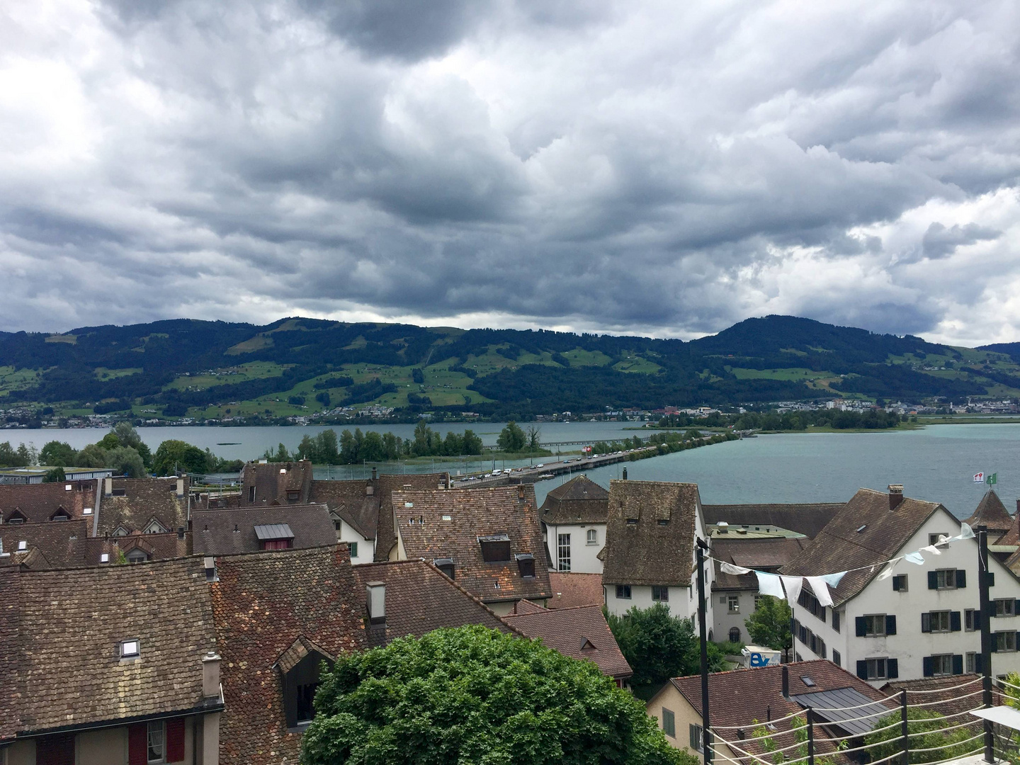 Über den Dächern von Rapperswil ...