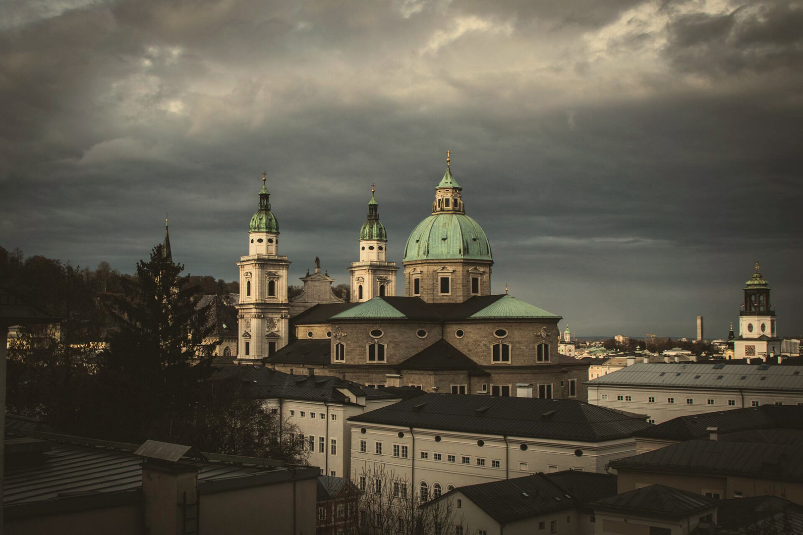 Über den Dächern von Salzburg