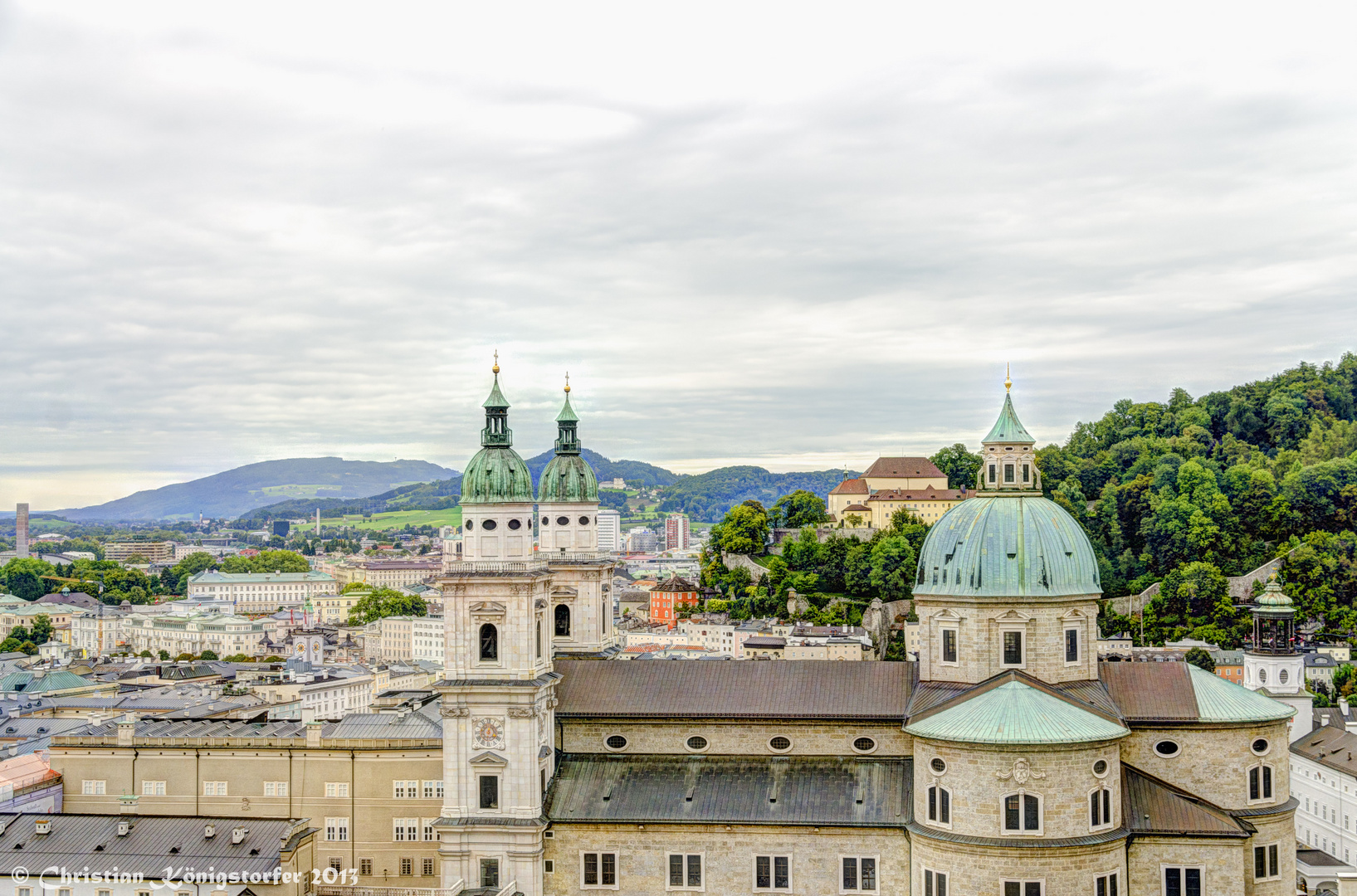 Über den Dächern von Salzburg