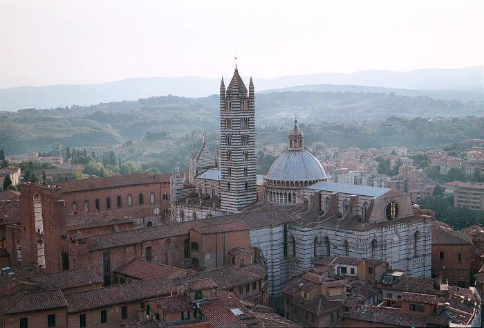 Über den Dächern von Siena, Blick vom Rathausturm
