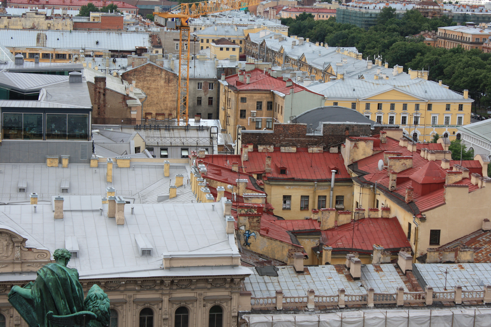 Über den Dächern von St. Petersburg