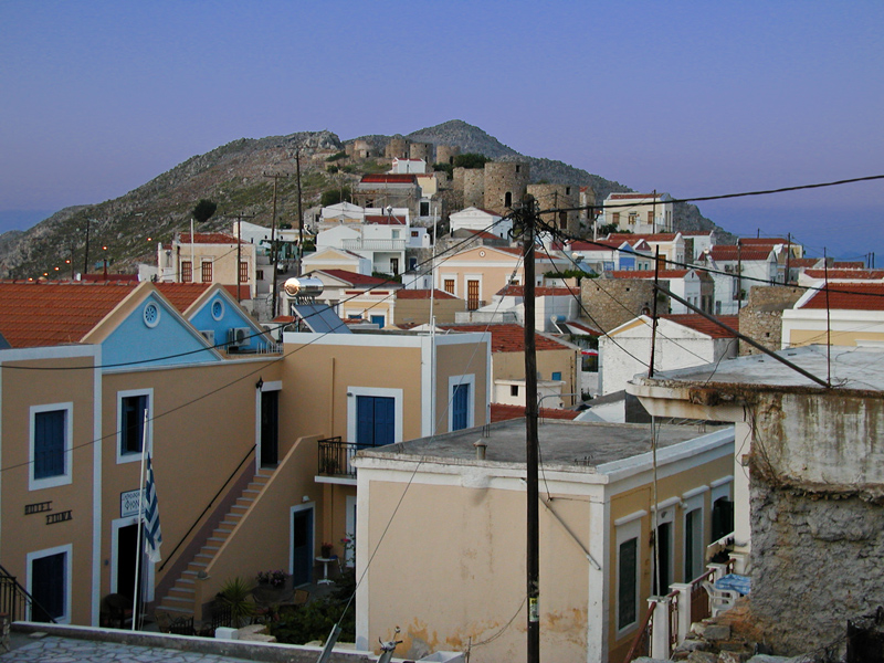 Über den Dächern von Symi