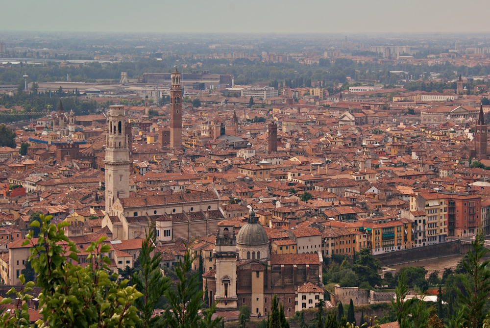 Ueber den Dächern von Verona