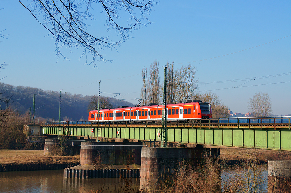 Über den Neckar nach Bad Friedrichshall