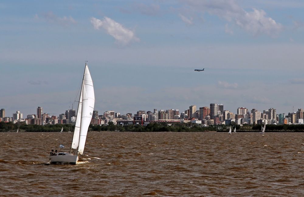 über den Rio de la Plata nach Buenos Aires