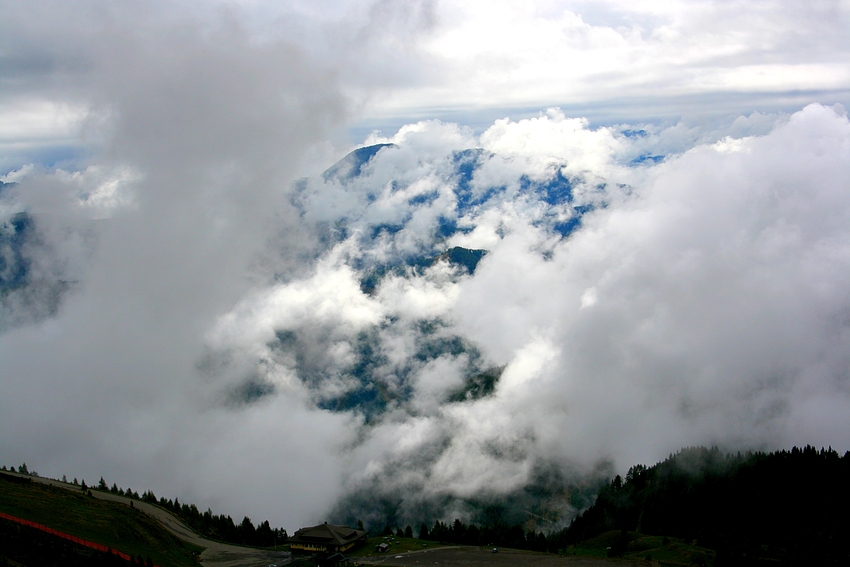 Über den Wolken...