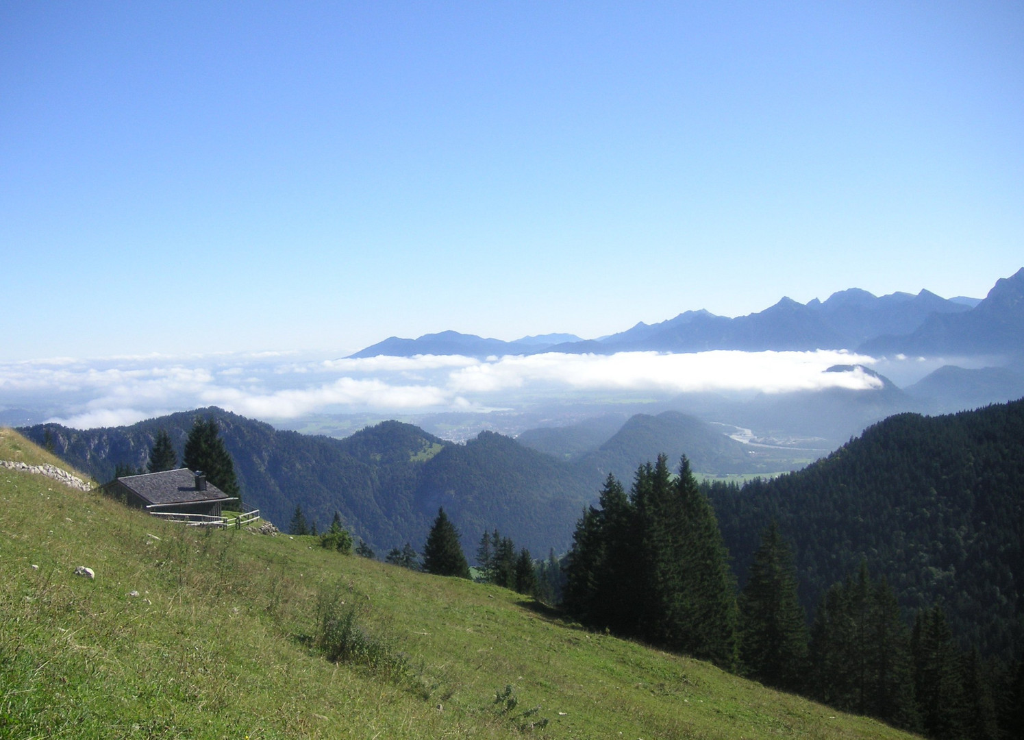 Über den Wolken