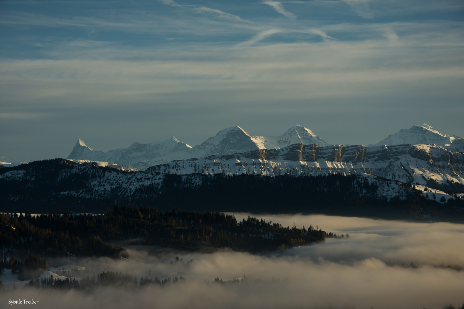 Über den Wolken