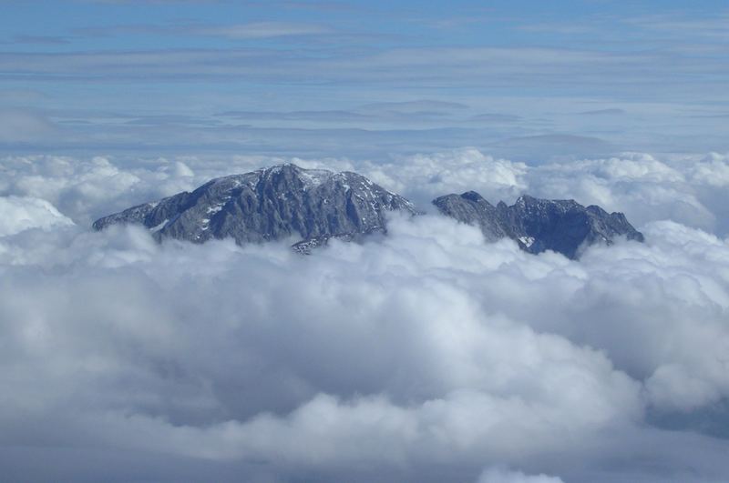 Über den Wolken