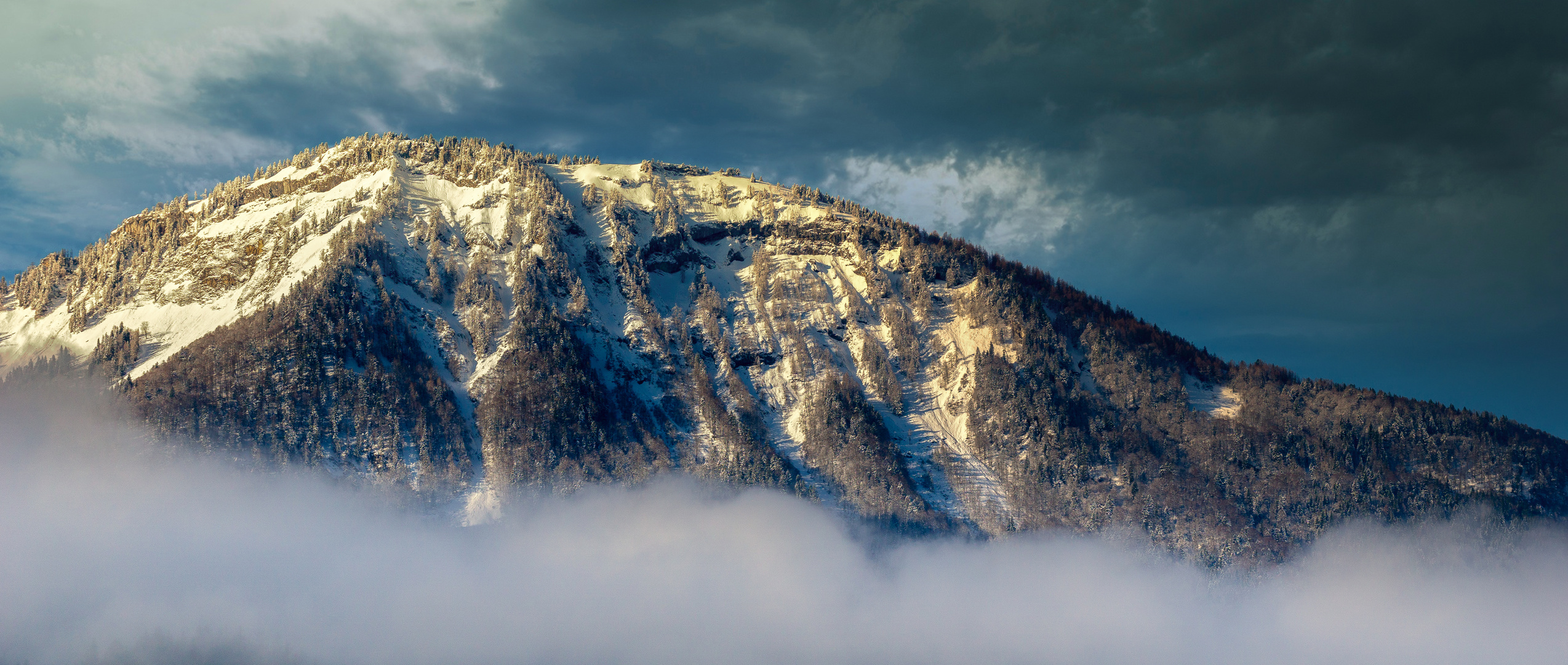 Über  den Wolken