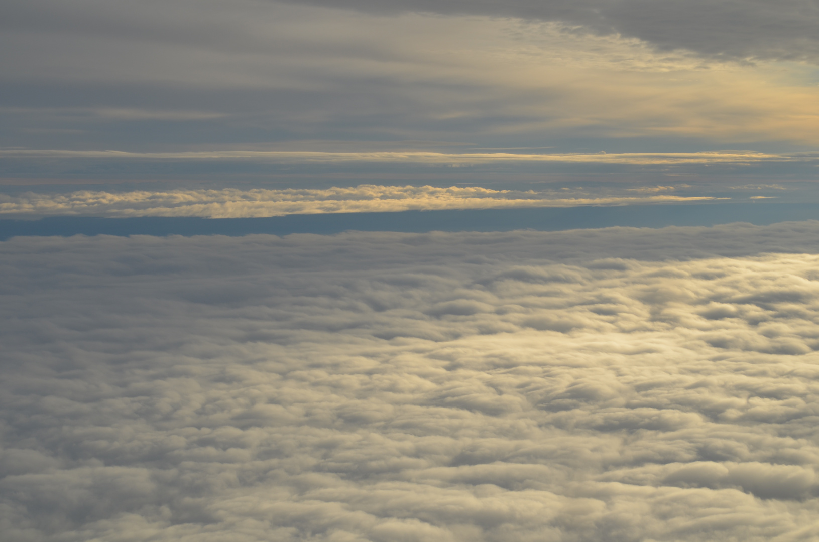 Über den Wolken