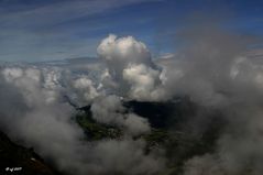 Über den Wolken