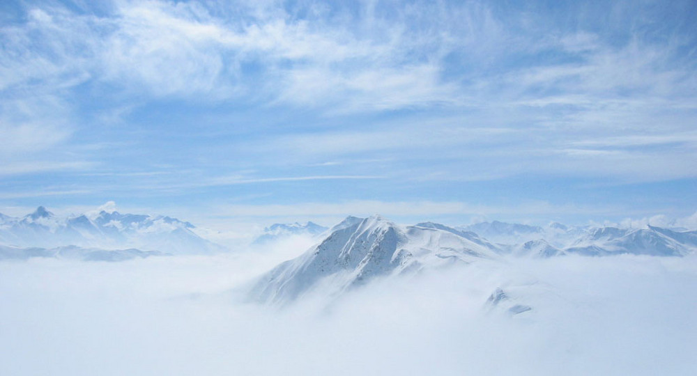 "Über den Wolken..."