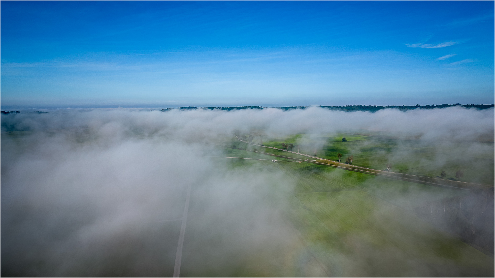 Über den Wolken