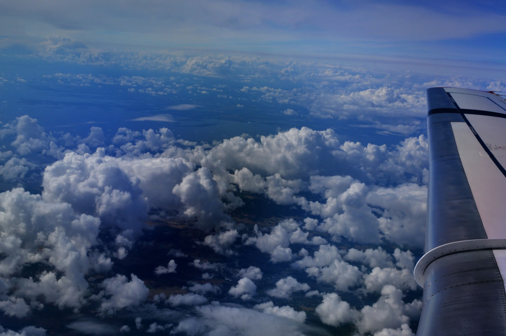 "Über den Wolken"...