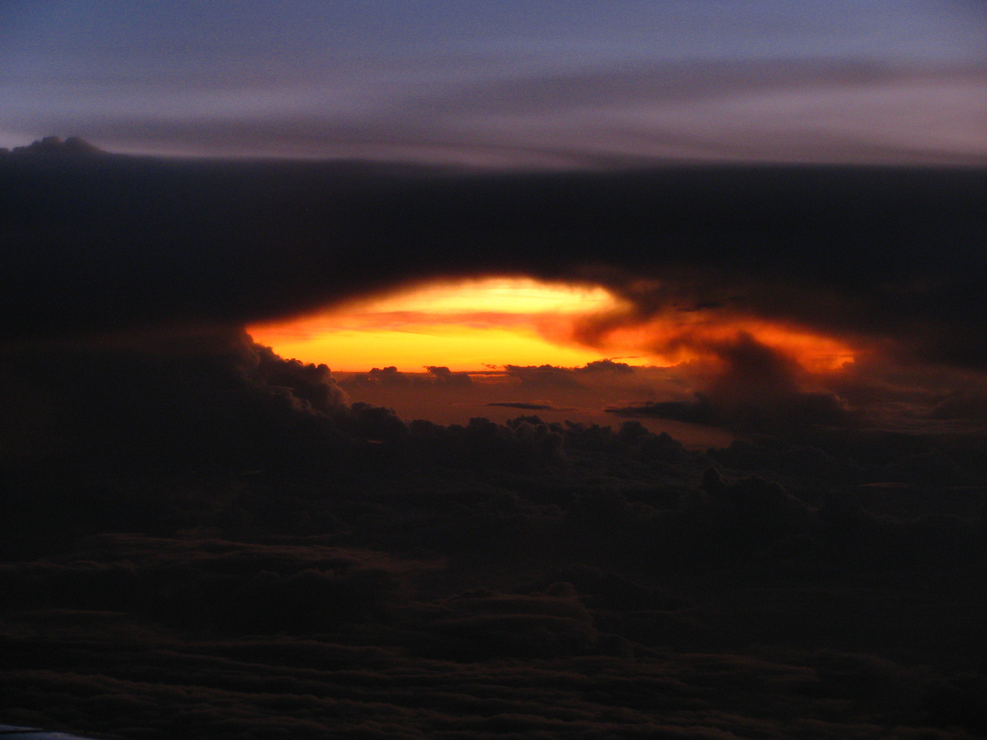 Über den Wolken