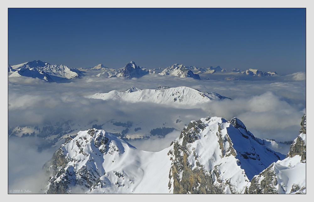 Über den Wolken