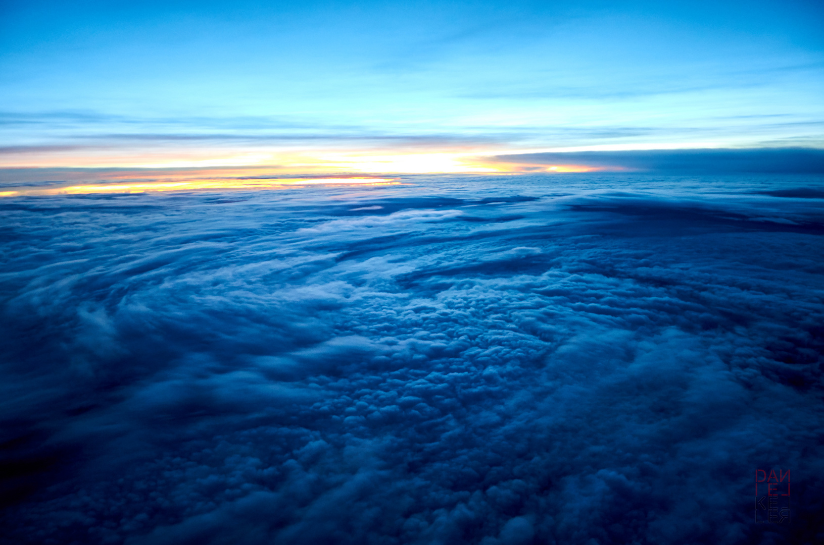 Über den Wolken