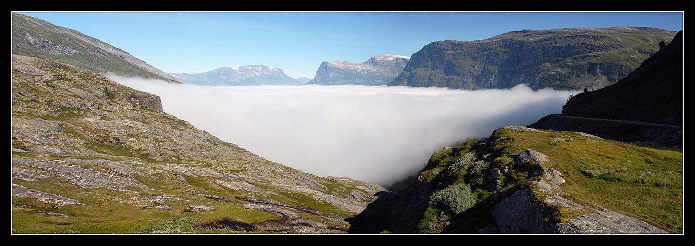 Über den Wolken