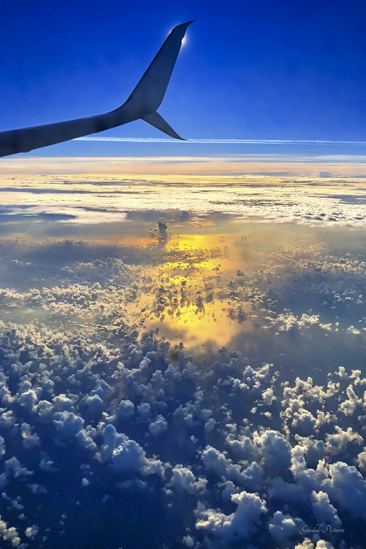 Über den Wolken