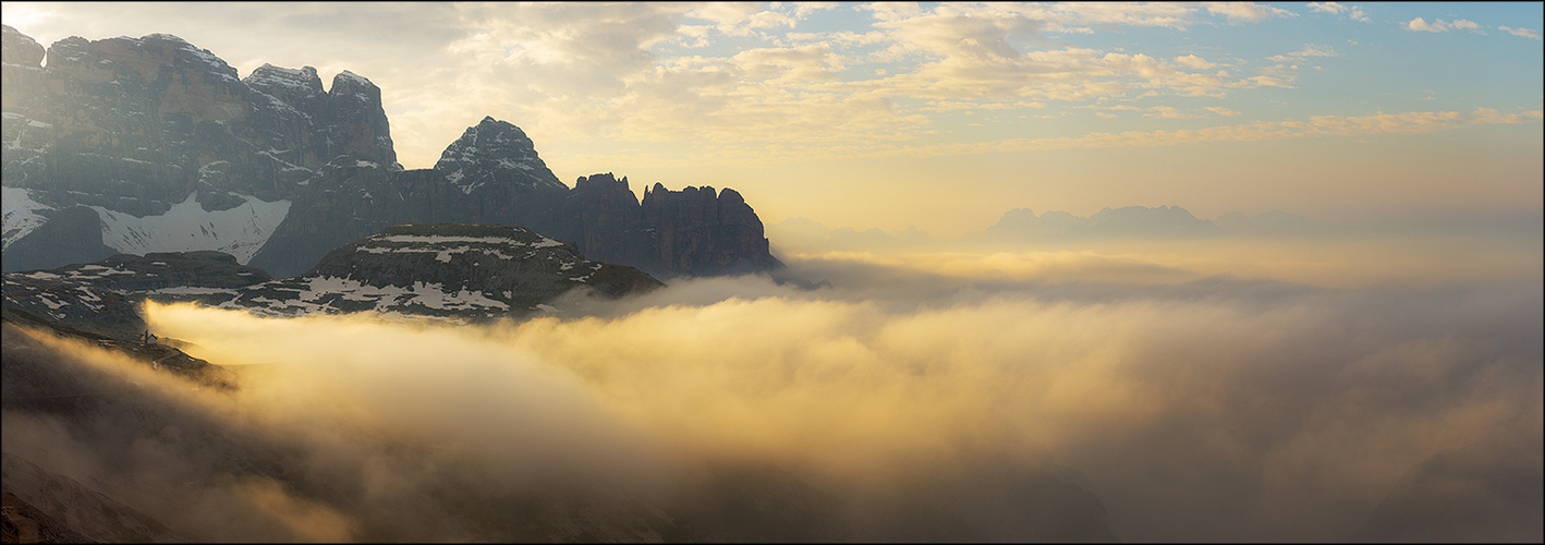 Über den Wolken