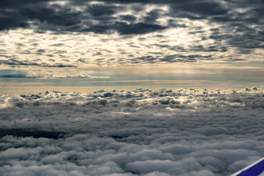 Über den Wolken