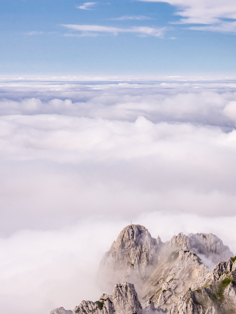 über den Wolken