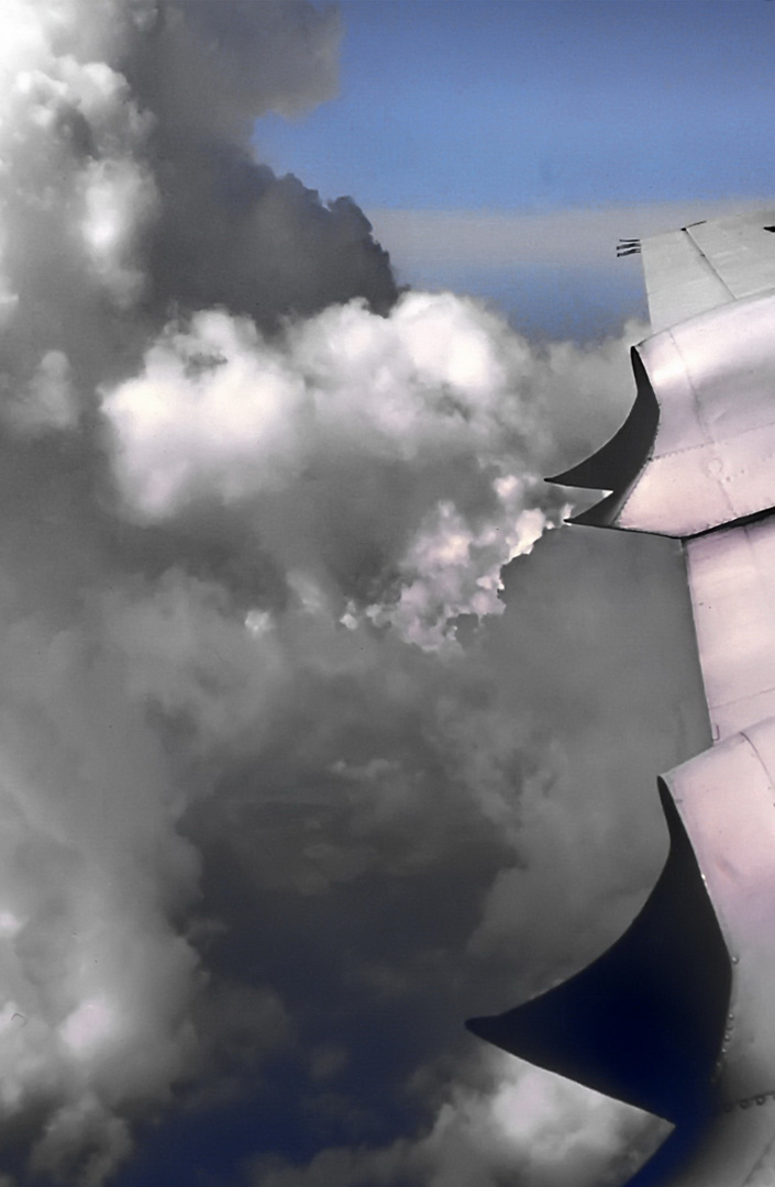 Über den Wolken, An Bord einer IL18