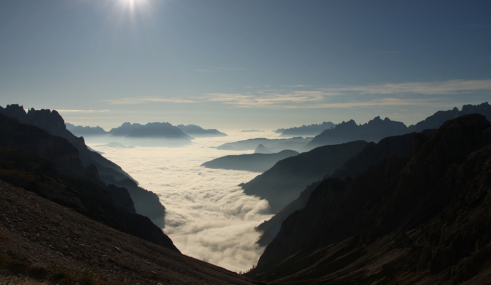 Über den Wolken, Blick von der Auronzohütte 2320 m...